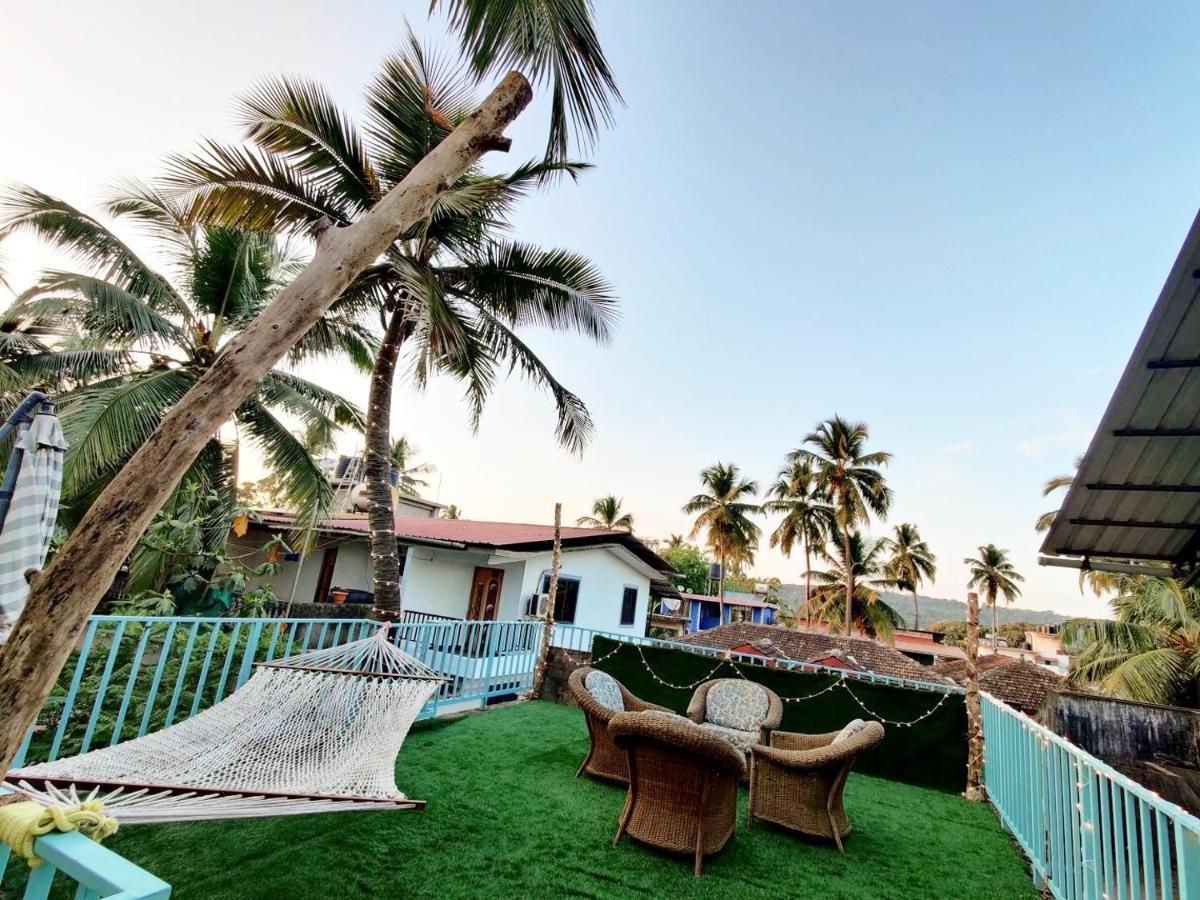 Hotel Wtf My House Baga Exterior foto