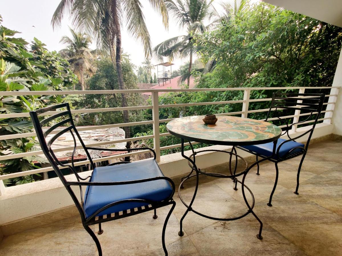 Hotel Wtf My House Baga Exterior foto