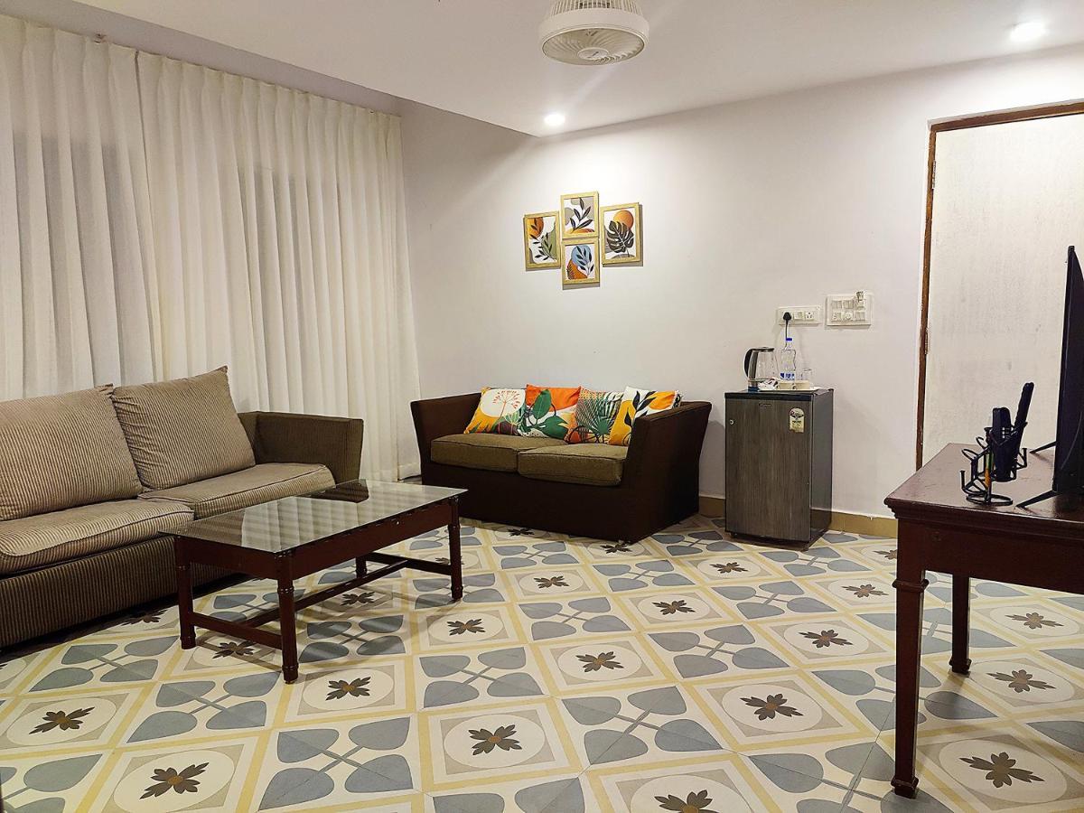Hotel Wtf My House Baga Exterior foto
