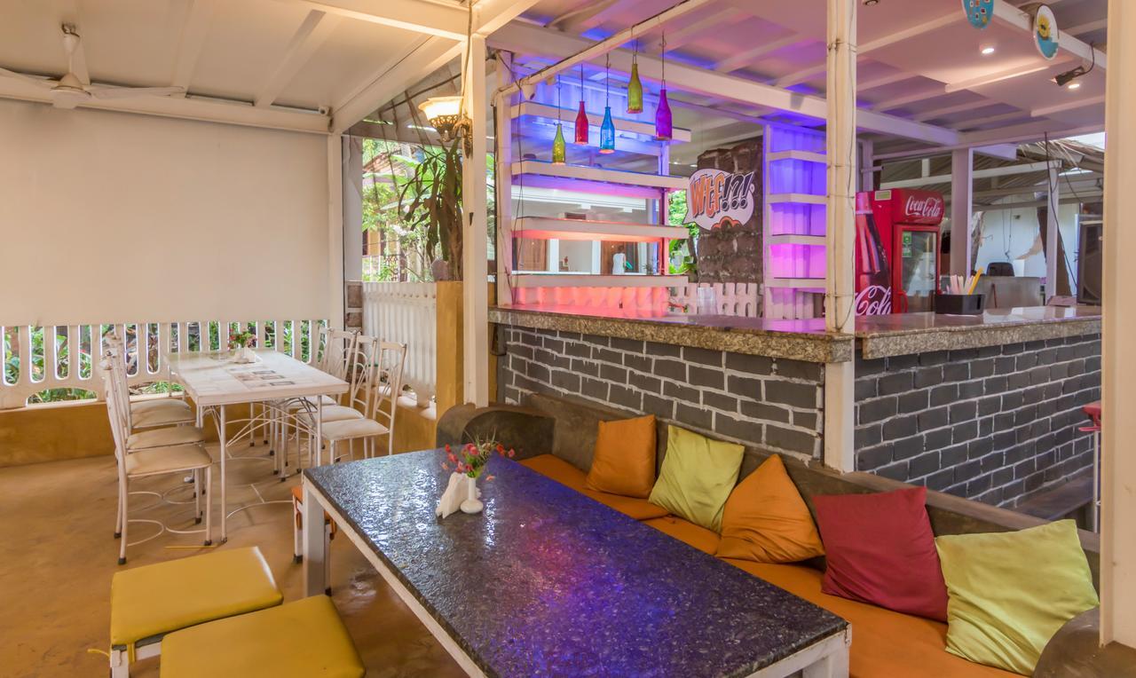 Hotel Wtf My House Baga Exterior foto